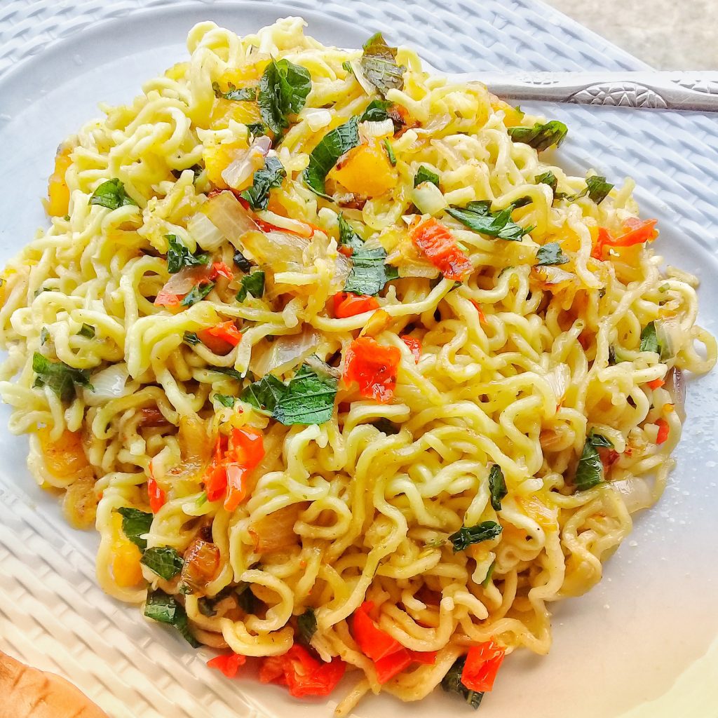 How to make the best noodle recipe with scentleaf and plantain