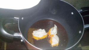 frying egusi for ishapa soup